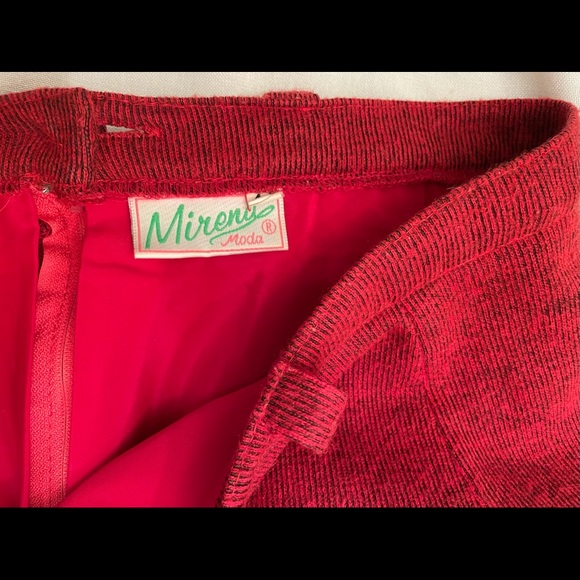 Vintage Column Skirt Buttons Down Back Slit - Picture 5 of 17